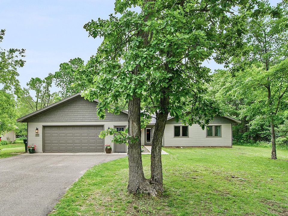 1st image of 13692 Kenwood Dr