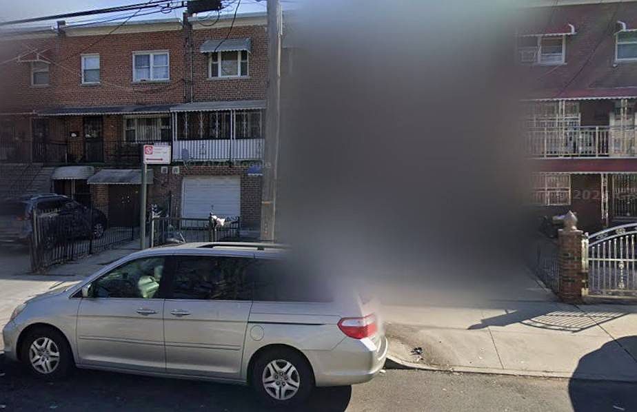 1st image of 3764 Paulding Ave