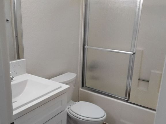 3rd image of 13383 Edwards St APT A
