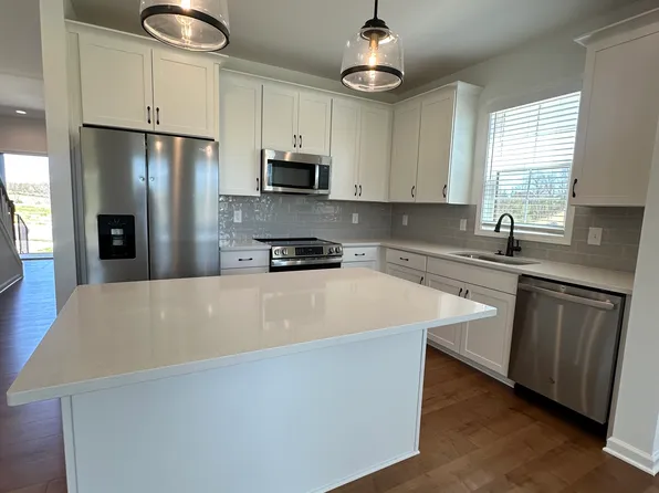 1993 Kyles Way, Blacksburg, VA 24060