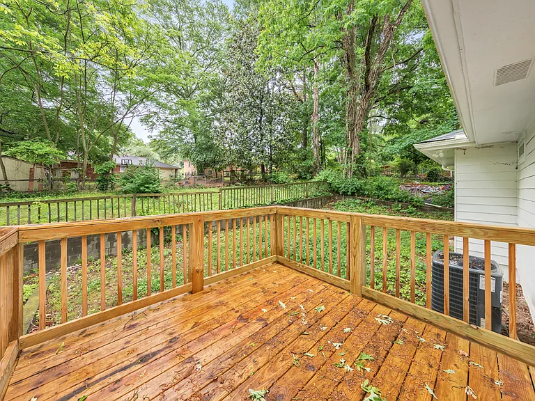 1346 Wichita Dr SW — Photo 23