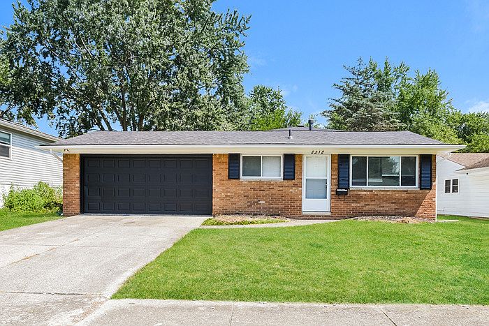1st image of 2812 Stavely Ct