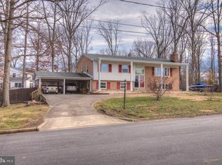 9115 Continental Dr, Alexandria, VA