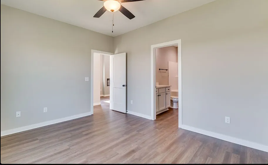 4 bed, 1433 sqft, $1,695 — Photo 4