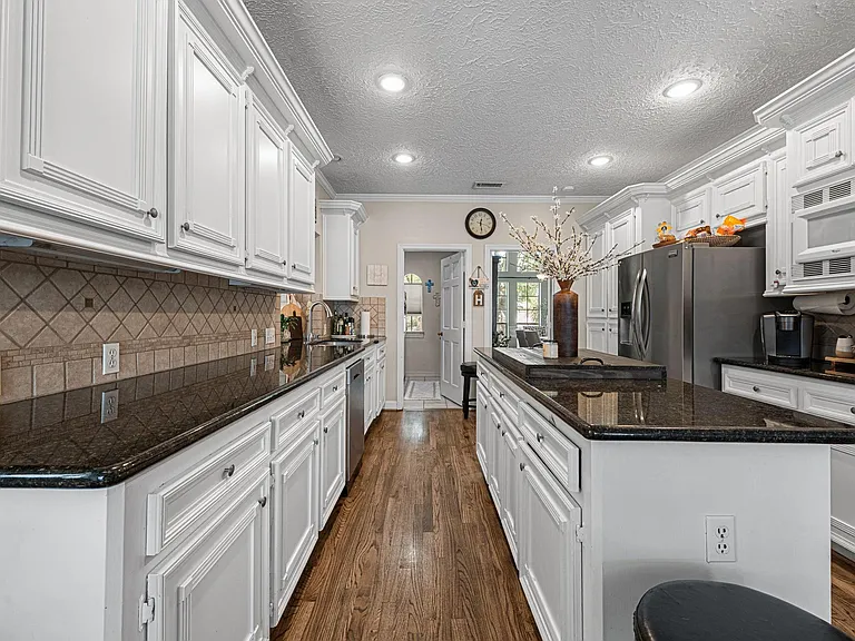 19822 Morning Brook Ln — Photo 15