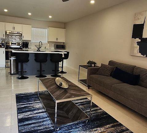 3rd image of 118 Grass Valley Rd #303