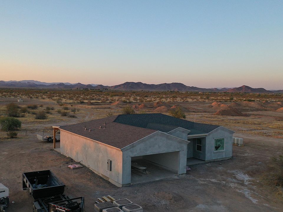 2nd image of 28872 N 175th Ave Avenue