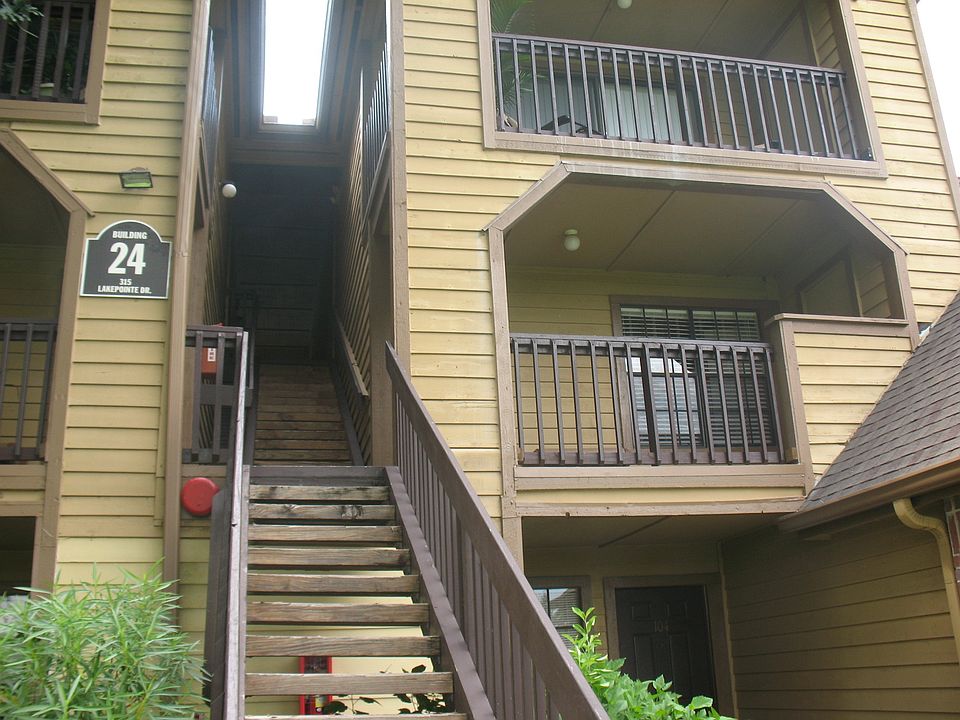 2nd image of 315 Lakepointe Dr Unit 204