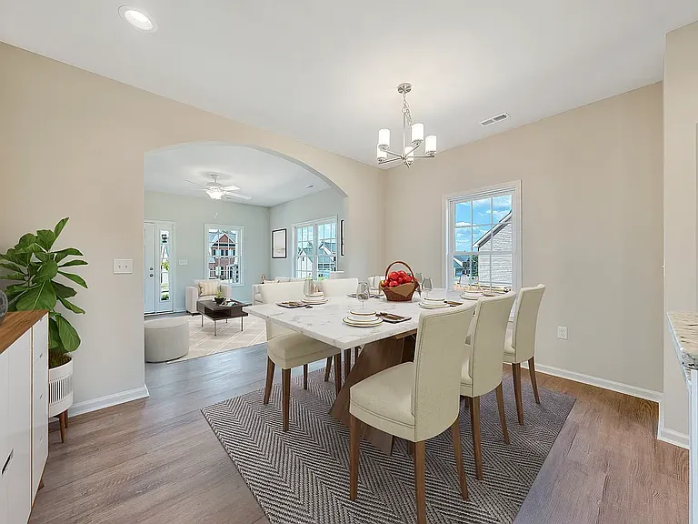 956 Carriage Pkwy — Photo 6