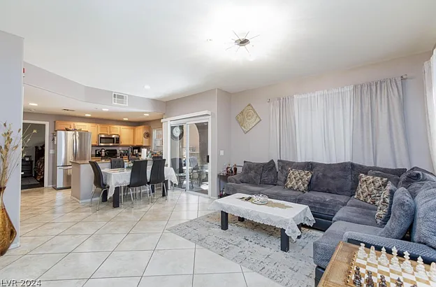 7660 W Eldorado Ln #111 — Photo 5