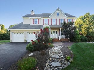 41 Wesley Rd, Hillsborough, NJ 08844