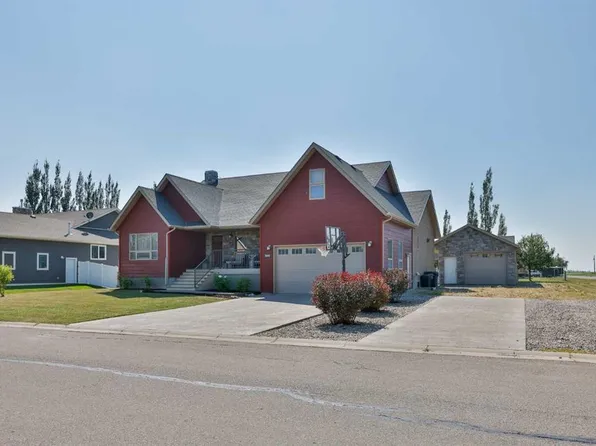 304 S S 150th St W, Raymond, AB T0K 2S0
