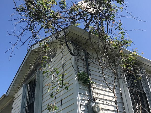 5th image of 2845 Clouet St