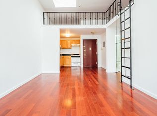 218 Montrose Ave #4, Brooklyn, NY 11206