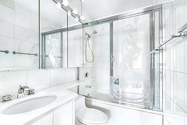 Rented by Brown Harris Stevens | media 22