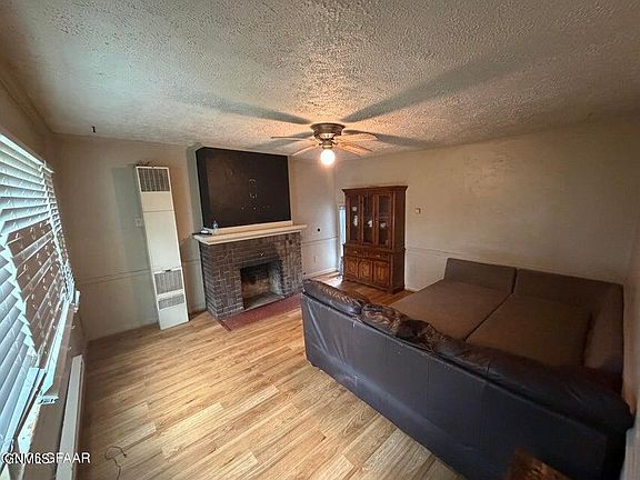 2nd image of 520 N 5th St