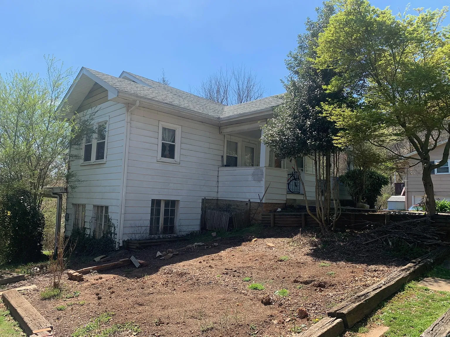 1 bed, 900 sqft, $1,200 — Photo 2