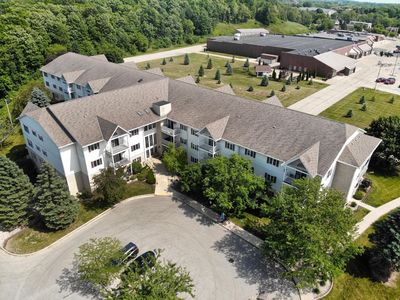 715 Canterberry COURT #102, West Bend, WI, 53090