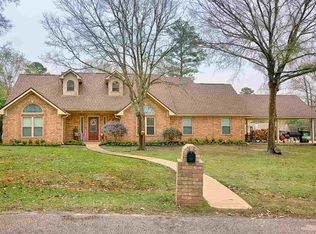 449 Timberline Rd, Kilgore, TX 75662