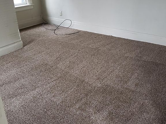 5th image of 2658 Main St APT 2