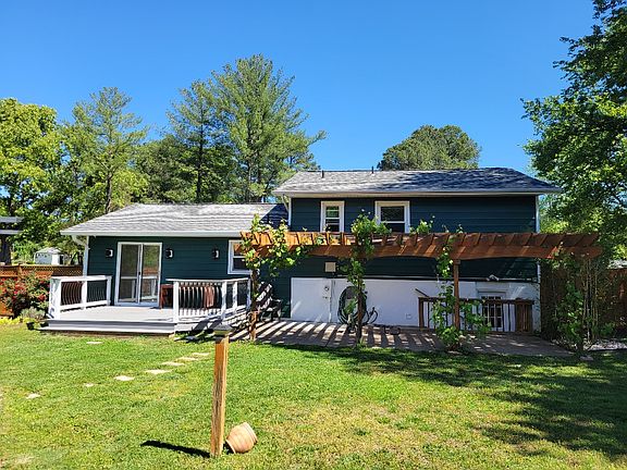 3rd image of 24 Colebrook Rd