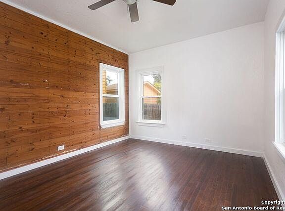 4th image of 616 W Craig Pl Unit 101