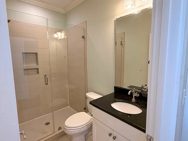 1712 Tearthumb Ct — Photo 9