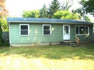 10706 Metcalf Rd, Yale, MI 48097