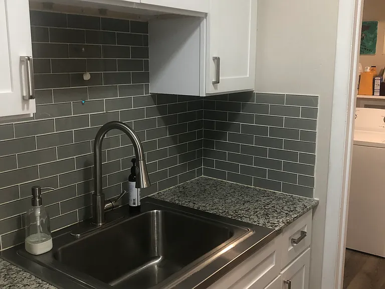 312 Jagoe St #4 — Photo 2