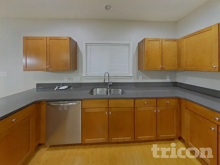 13706 Traherne Ct — Photo 7