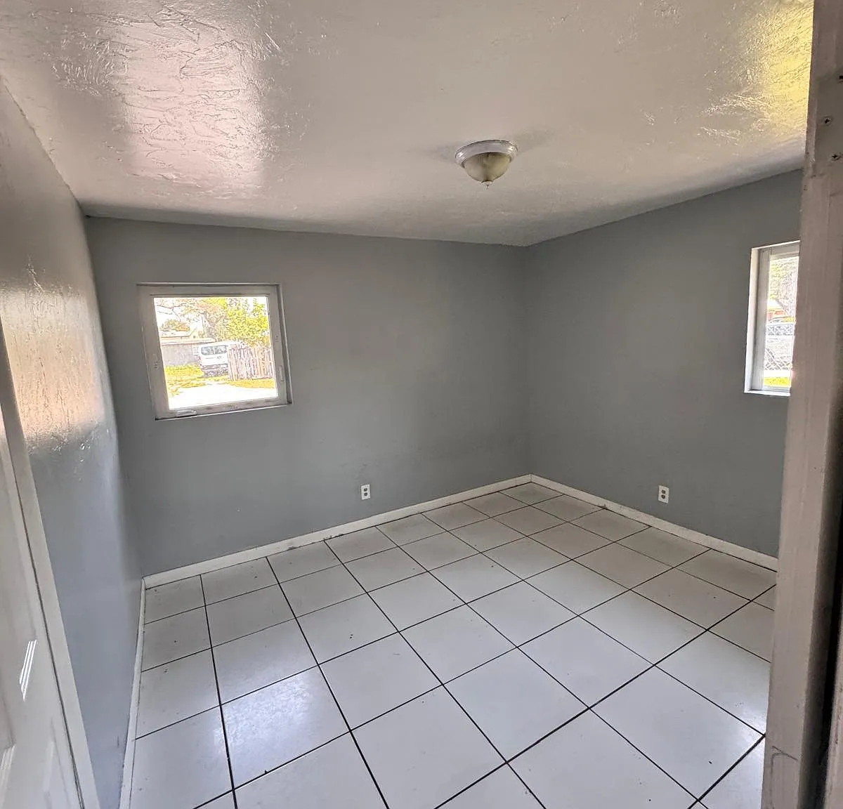 3 bed, 3.0 bath, 1456 sqft, $2,850 — Photo 4