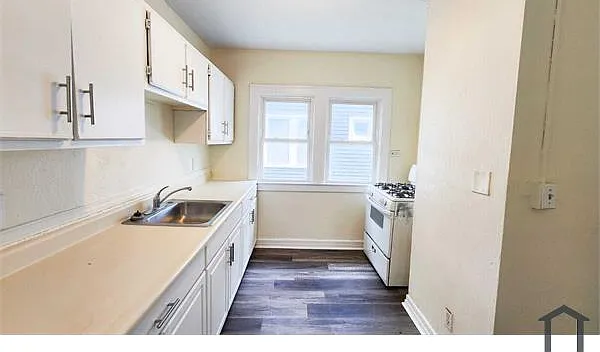 1605 Hillcrest Rd #1 — Photo 10