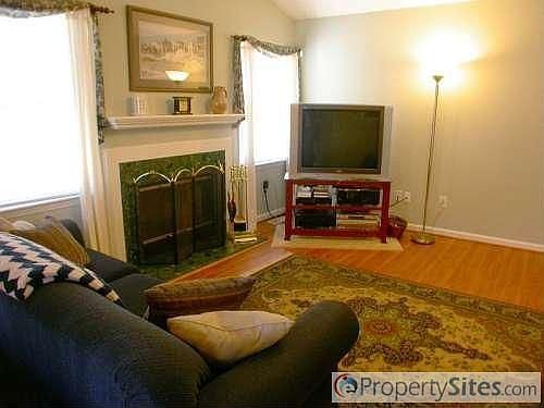 3rd image of 1202 Brittany Point Ct