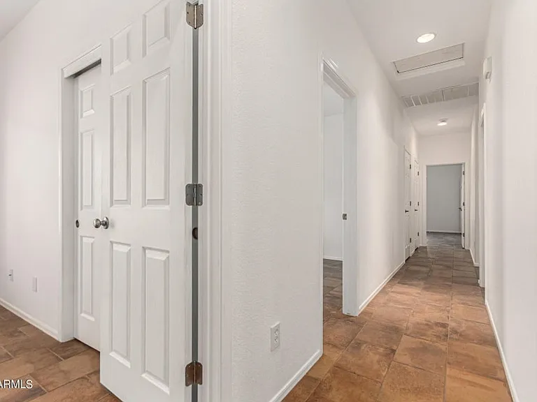 10847 W Avenida Del Rey — Photo 24