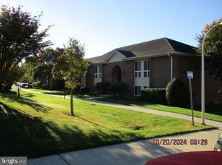 3240 Glen Eagles Dr #102-2D, Silver Spring, MD 20906