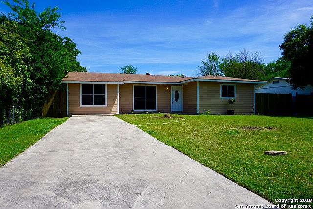 1st image of 323 Barbuda St