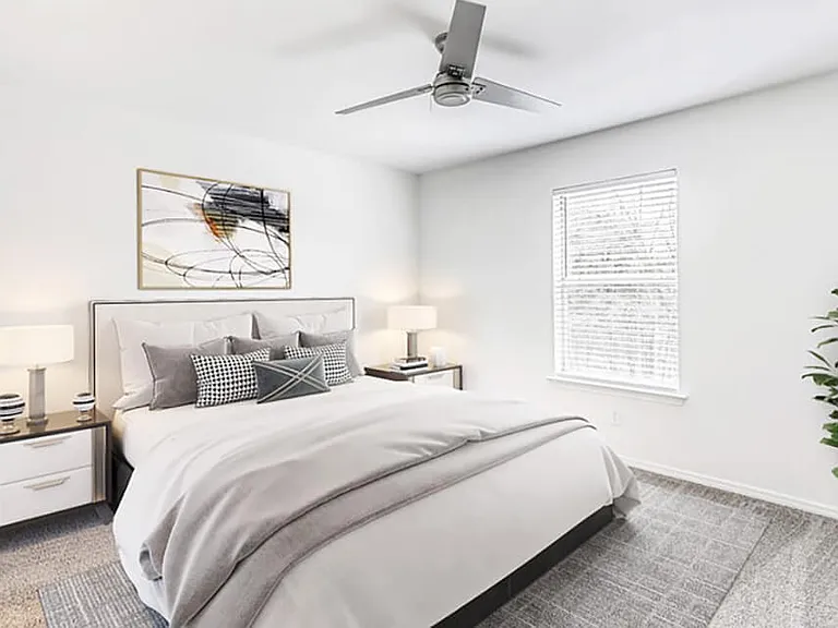 Landmark at Wynton Pointe Apartment Homes — Photo 11