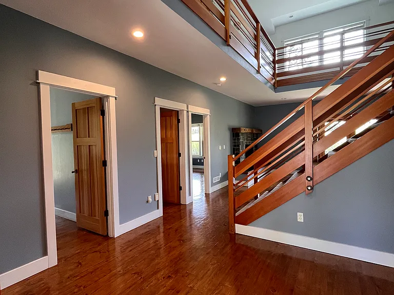 55219 Huntington Rd — Photo 47
