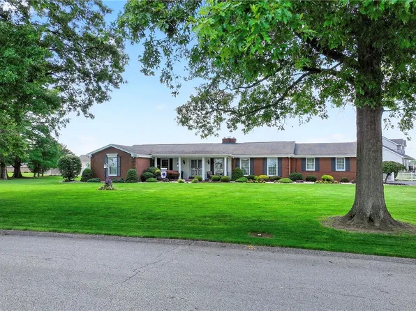 566 Ridgeview Rd, Mount Pleasant, PA 15666
