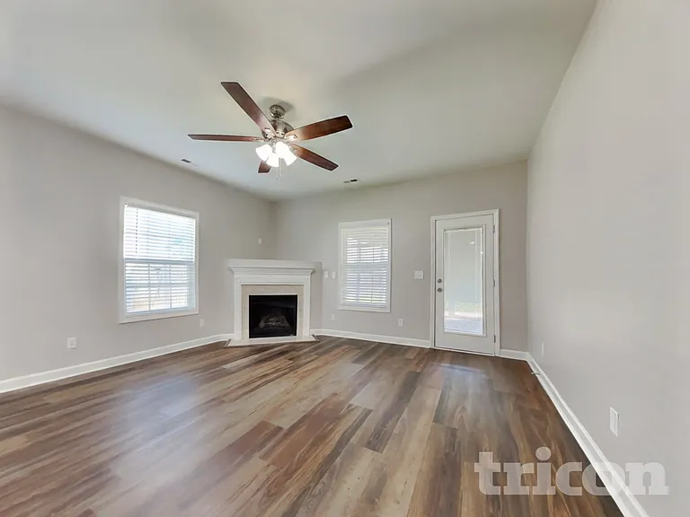 7337 Ethans Way — Photo 3