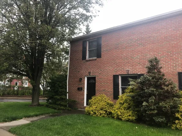 357 Washington Ave, Sellersville, PA 18960