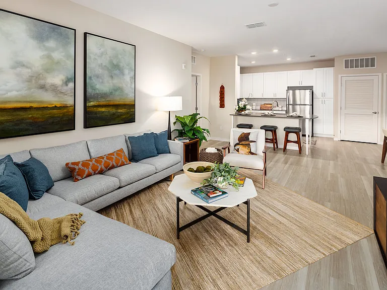 Shadetree Apartments — Photo 22