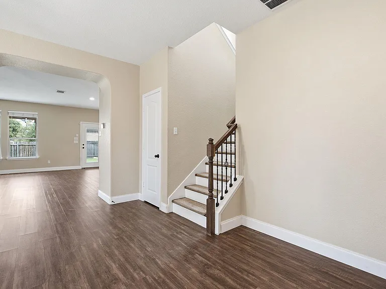 2950 E Old Settlers Blvd #29 — Photo 5