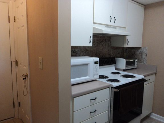 5th image of 5238 Bay Pointe Dr