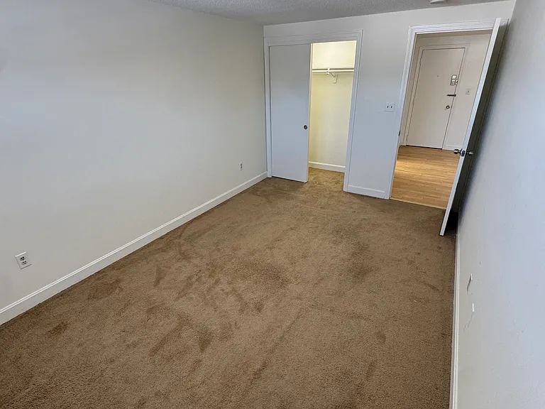 Delmont Estates — Photo 21