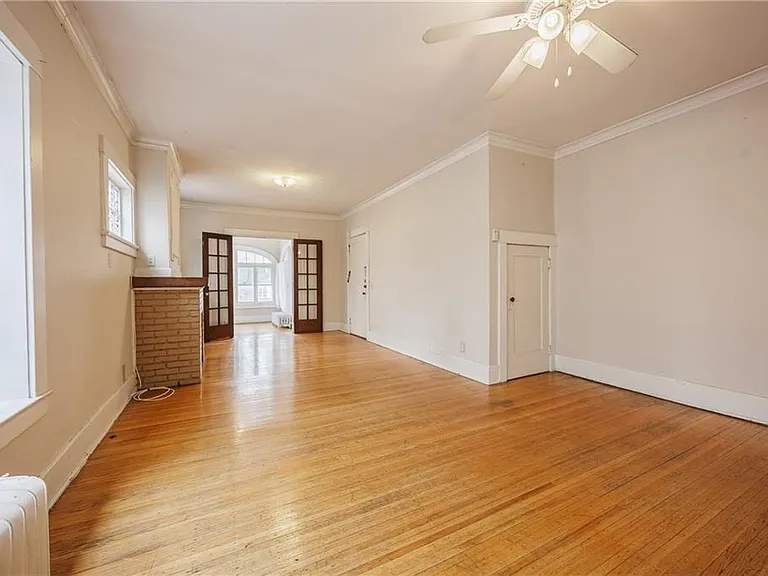 1077 Harvard St #1 — Photo 6