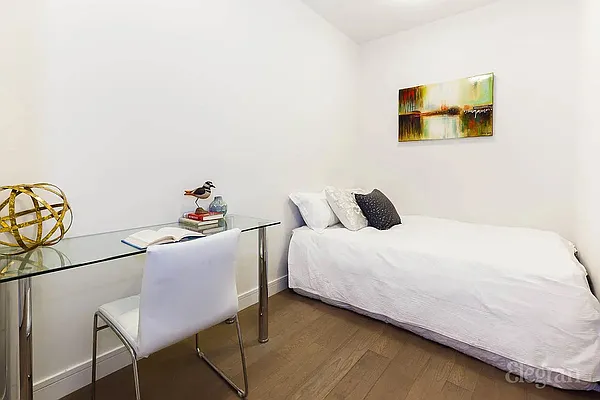 Rented by Elegran | media 5