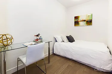 Rented by Elegran