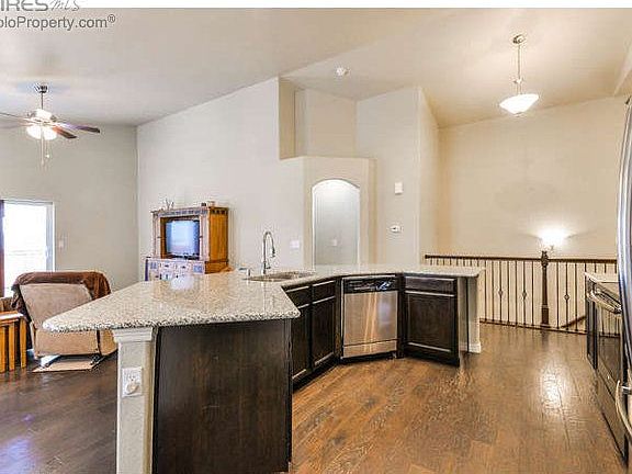 4th image of 1781 Avery Plaza St
