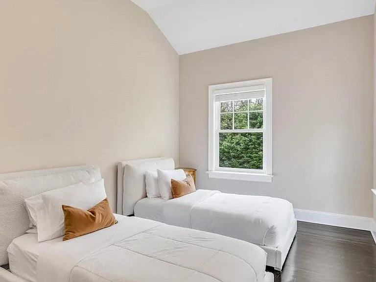 2244 Noyac Rd — Photo 34